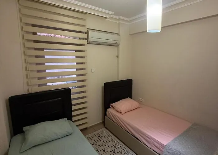 Apartament With Terrace In A Location, 100 Steps From The Sea Ula