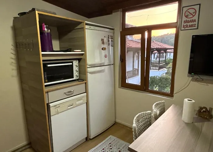 Apartament With Terrace In A Location, 100 Steps From The Sea Ula