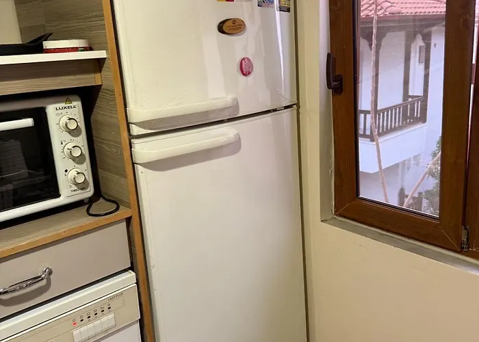 Apartament With Terrace In A Location, 100 Steps From The Sea
